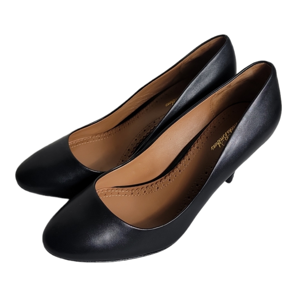 Brooks Brothers black genuine leather round toe heel pumps size 8 - Picture 2 of 9